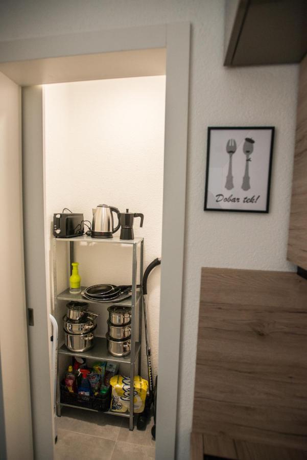 Studio Apartman Dakovo In Esterno foto